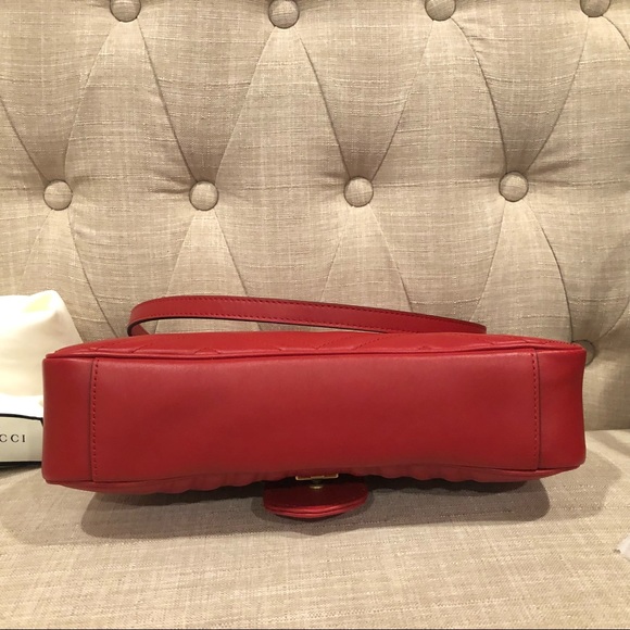 New Gucci marmont medium red shoulder bag - Picture 3 of 6